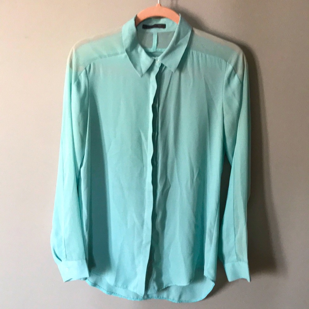 Suzy Shier light blue dress shirt